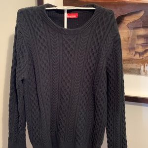 Rocorose dark‎ green cabled sweater. Never worn . 55 retsil